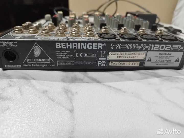 Микшерный Пульт Behringer xenyx 1202fx