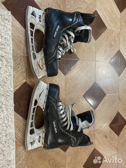 Коньки хоккейные профессиональные взрослые