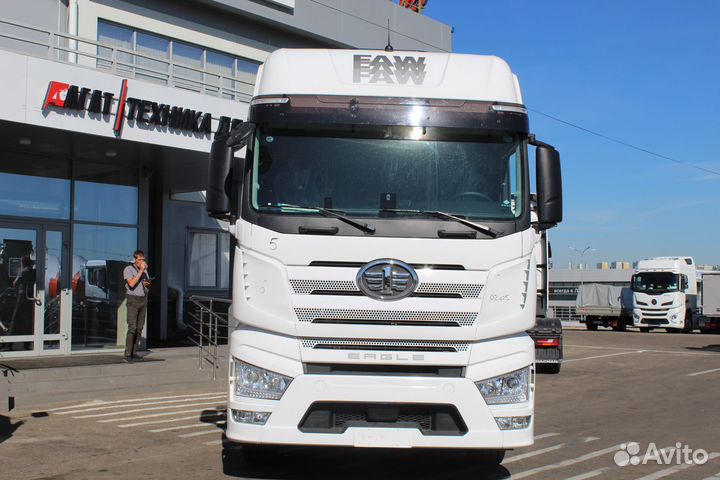 FAW J7, 2023