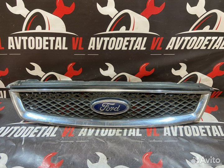 Решетка радиатора Ford Focus 2