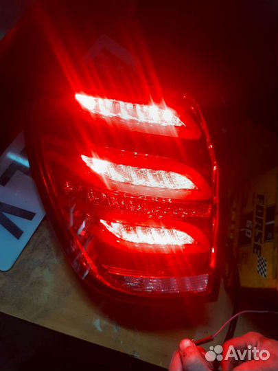 Задний левый диодный фонарь Chevrolet Captiva