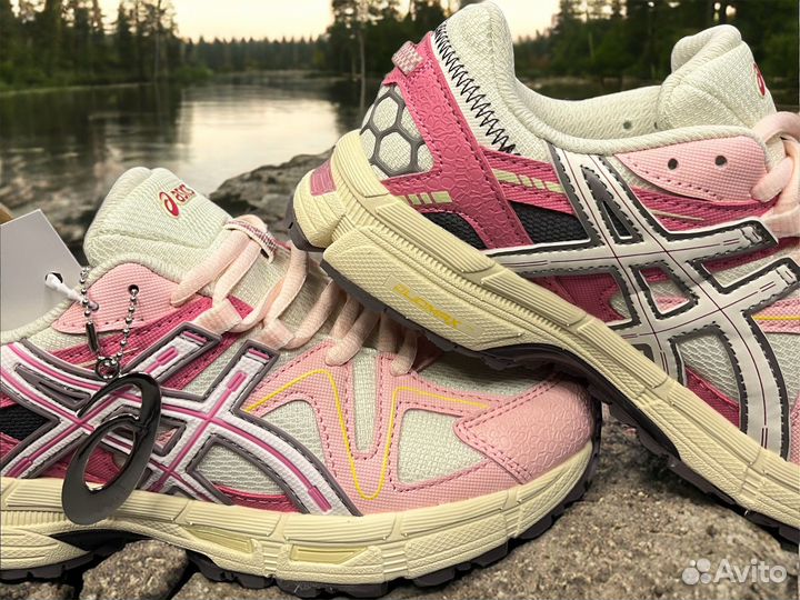 Asics Gel Kahana 8 pink