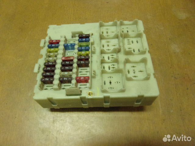 Форд Фокус 1, блок предохранителей