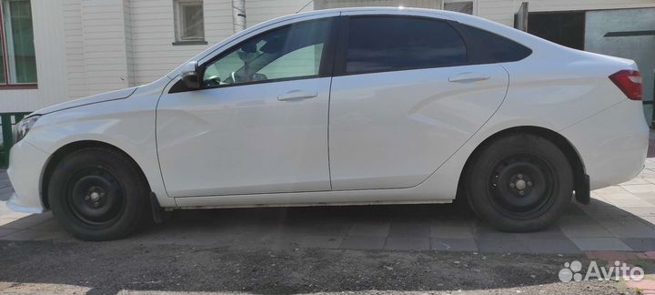 LADA Vesta 1.6 МТ, 2018, 60 000 км