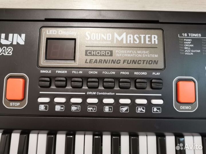 Новый синтезатор MP3 на 61 клавиш