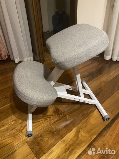 Стул ортопедический Атлант, растущий, хит