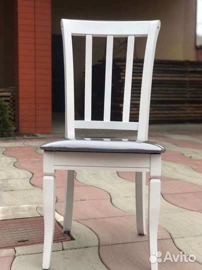 Стулья Версачи