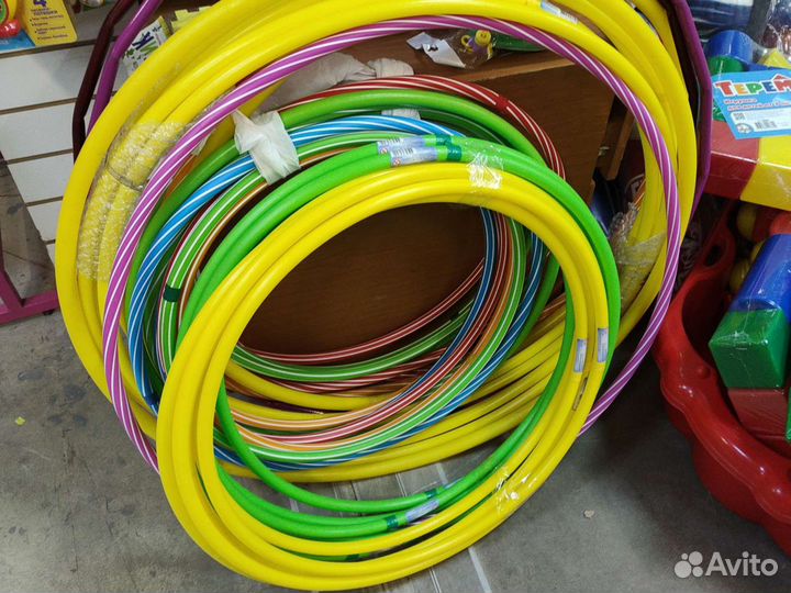 Обруч гимнастический