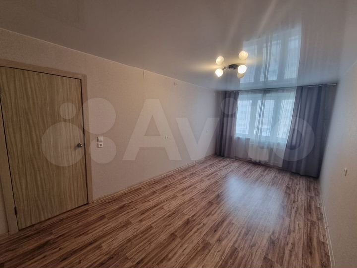 2-к. квартира, 60 м², 9/18 эт.