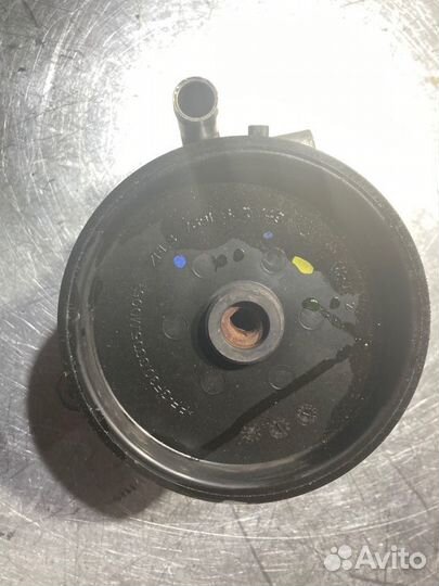 Насос гидроусилителя руля Mercedes C-Class W204