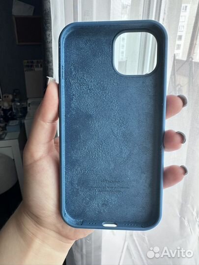 Чехол на iPhone 13