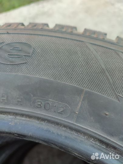 Hankook Winter I'Pike 215/65 R16