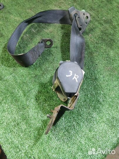 Ремень безопасности задний правый Jeep Grand