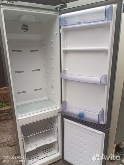 Холодильник Beko CMV 529221