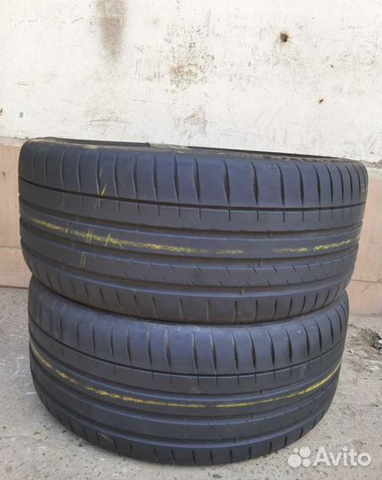 Michelin Pilot Sport 4 SUV 245/35 R20 100H