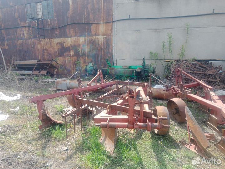 Плуг Лидсельмаш 2-3 корп. (Л-107 (108)), 2011