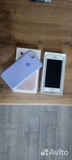 iPhone 7, 32 ГБ