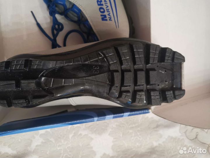 Лыжные ботинки