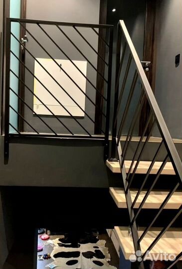 Перила деревянные для лестниц