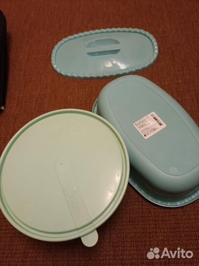 2 пластиковых салатника на 2,7 и 2,8 литра