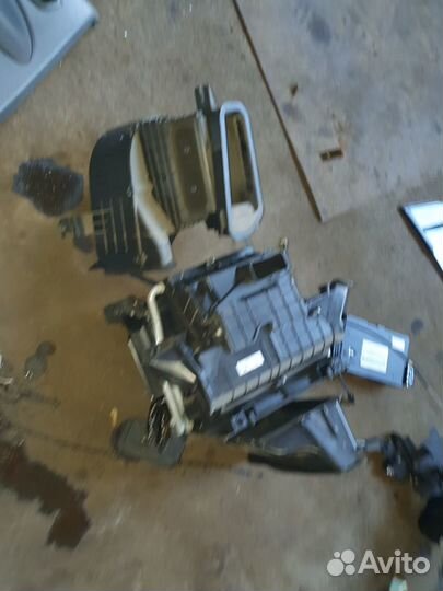 Моторчик печки на чери тиго 2010г