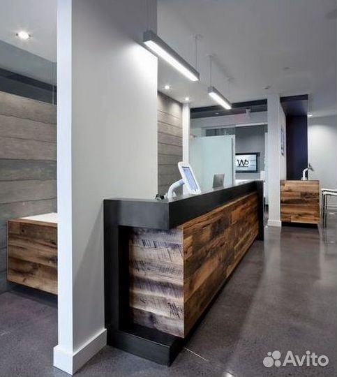 Стойка для автосалонов