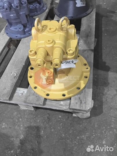 Гидромотор поворота Komatsu PC240-8 706-7G-01170