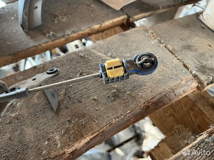 Трос выбора передач АКПП Citroen C-elysee