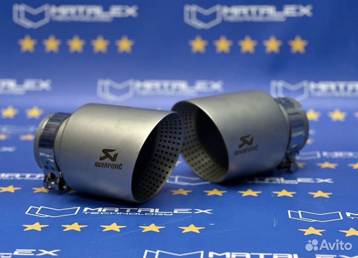 Hacадка глушителя Akrapovic 114мм