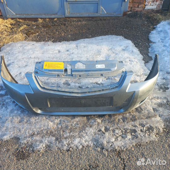 Бампер на LADA priora