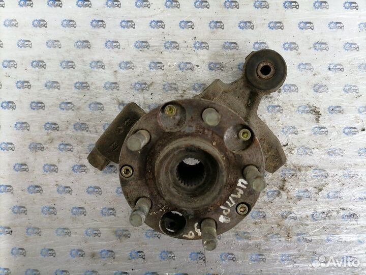 Кулак поворотный задний правый Subaru Impreza