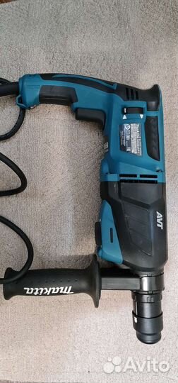 Перфоратор Makita hr2631ft