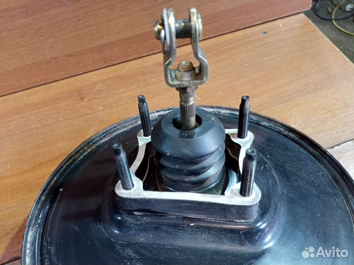 Усилитель тормозов вакуумный Hyundai Elantra 2002