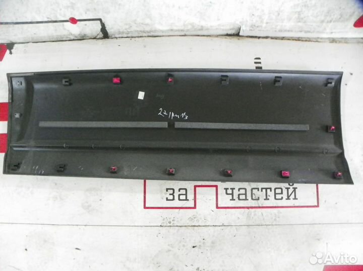 Накладка двери передней правой Kia Sportage