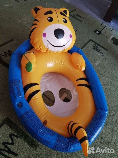 Надувной круг для малышей