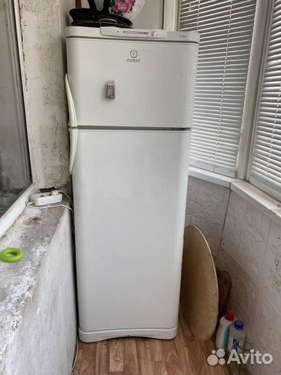 Холодильник