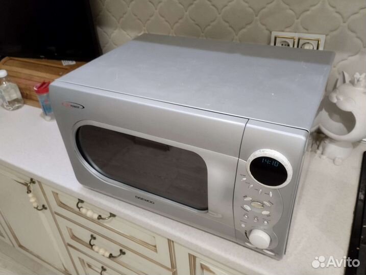 Микроволновая печь
