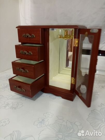 Шкатулка органайзер для украшений