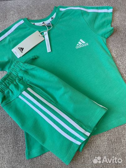 Adidas костюм детский новый 92,98,104,110,116