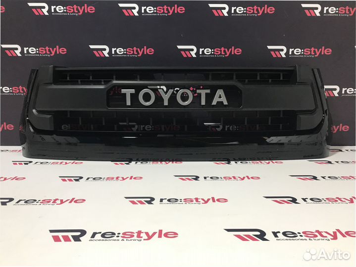 Решетка радиатора Toyota Tundra с 2013 U484