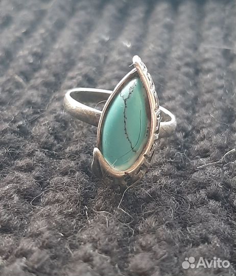 Серебряное кольцо