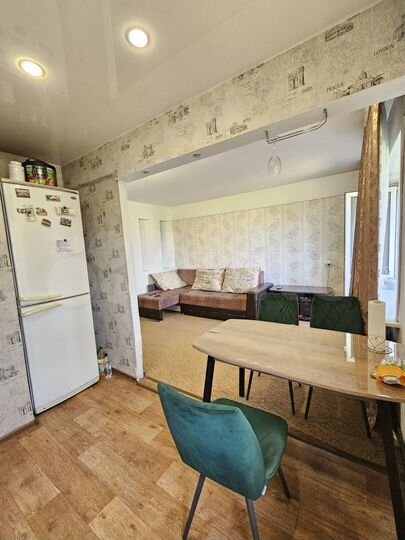 2-к. квартира, 45 м², 5/5 эт.