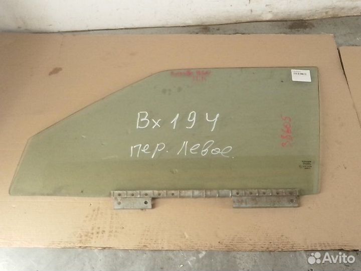 Стекло двери переднее левое Volvo 960 1990-1998