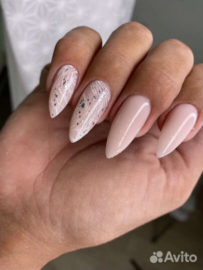 Мастер маникюра и педикюра