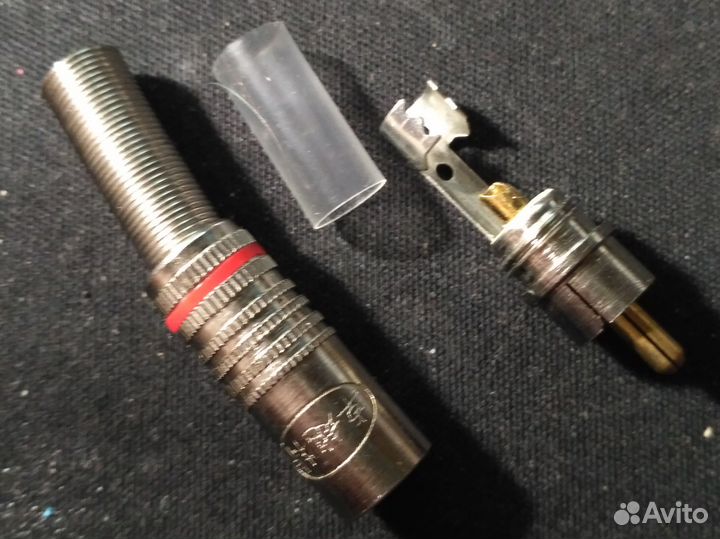 RCA коннектор