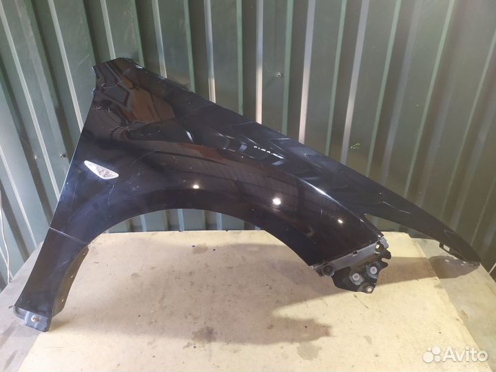 Крыло правое переднее mazda cx7
