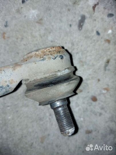 Тяга рулевая на Mitsubishi Lancer 10