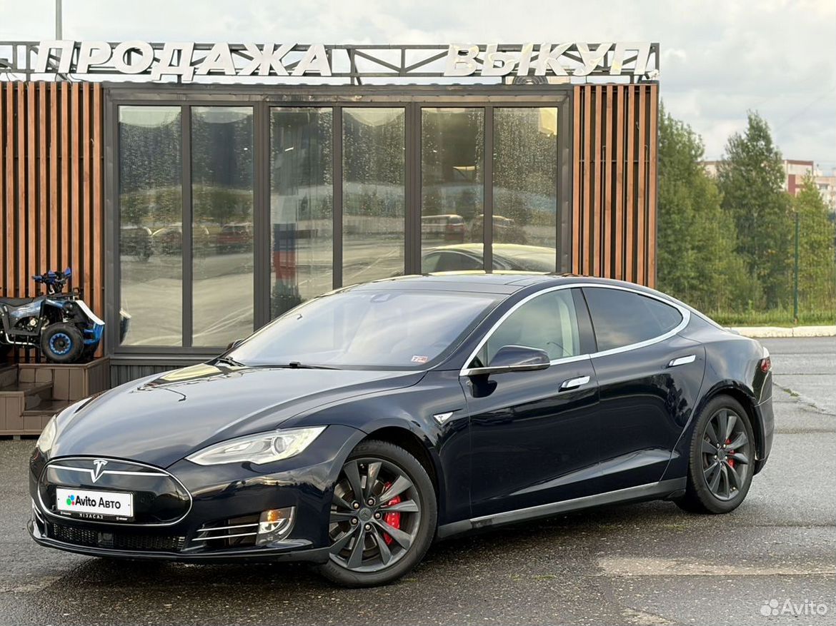Tesla Model S AT, 2015, 148 850 км