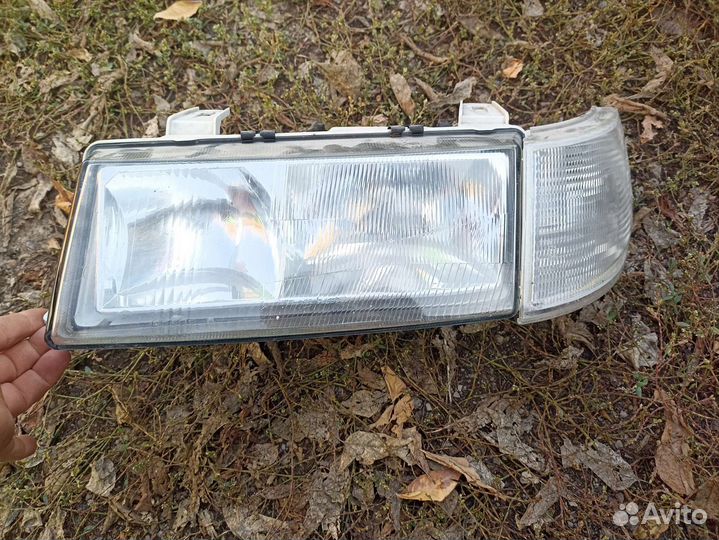 Фара ваз 2110