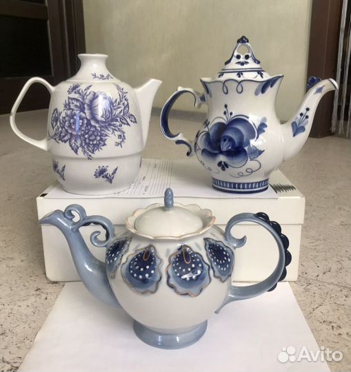 Гжель посуда фигурки и прочее